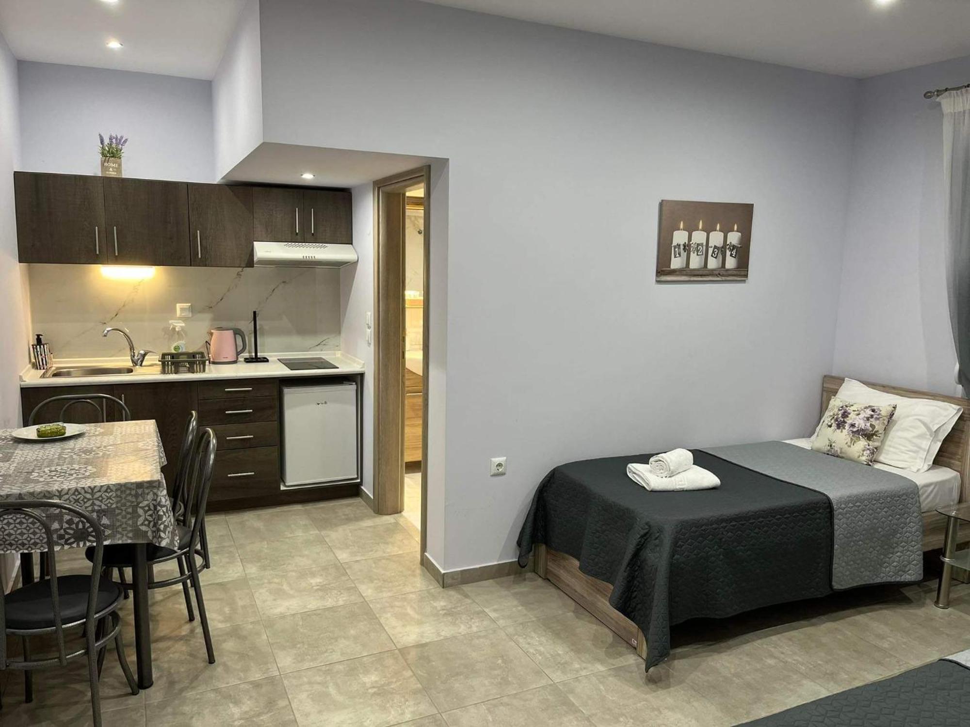 Kaiafas Luxury Philoxenia Apartment เนอาเปรามอส ห้อง รูปภาพ